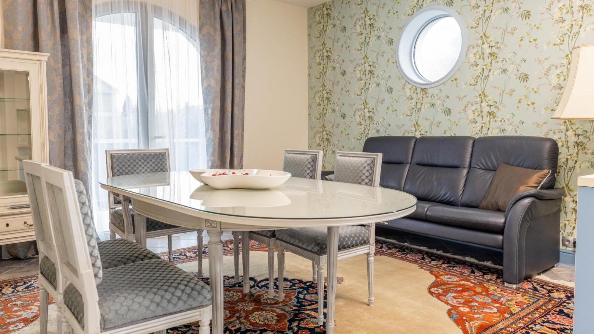 Villa Aurora Petrovac الغرفة الصورة